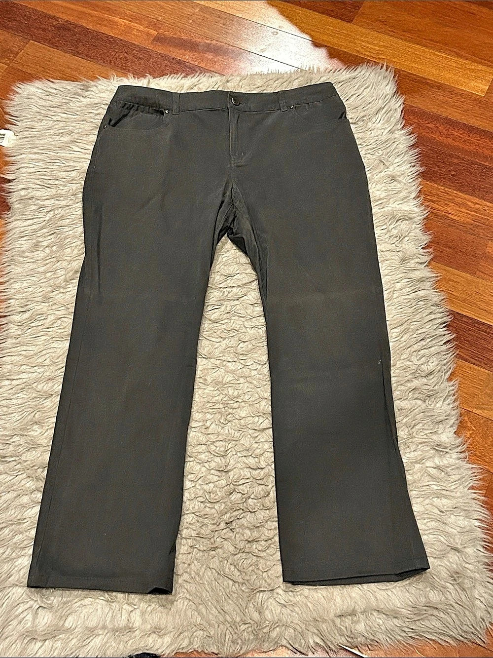 Tribal Womenโs Gray Straight Leg Pants Size 14